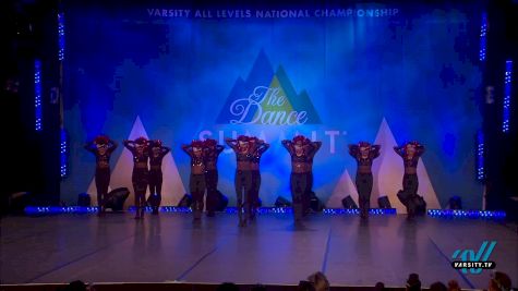 Dancin Bluebonnets [2016 Junior Pom Day 1]