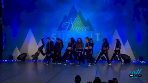 Gold Star [2016 Small Junior Coed Hip Hop Day 1]