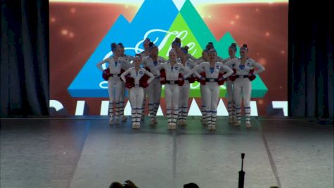 Dance Mania [2018 Small Youth Pom Finals] The Dance Summit