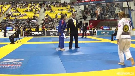 Bianca Basilio vs Arantzazu Ro Mero Perez IBJJF 2016 Worlds