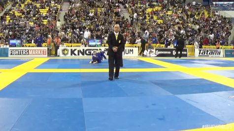 Liam Moss vs Thalison Soares IBJJF 2016 Worlds
