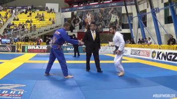 Adam Ferrara vs Gregorio Ceccantini IBJJF 2016 Worlds