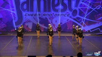 Supreme Starlights Cheerleaders - Lightning [2016 Senior Pom Dance  Sunday]