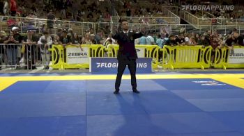 NICOLLY BRENDA DE S. ARAÚJO vs SYDNEY MICHELLE MCCURDY 2022 Pan Kids Jiu-Jitsu IBJJF Championship