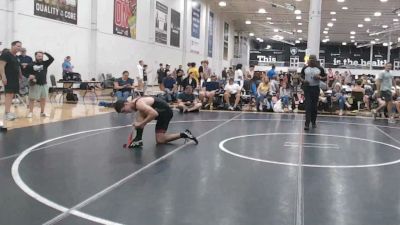 162 lbs Rr Rnd 1 - Nic Vitale, Apache Black - HSC vs River Hibler, Grit Mat Club Blue - HSC