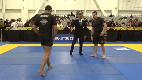 Matheus Guilherme Da Costa vs Webert Carlos Ferreira 2025 World IBJJF Jiu-Jitsu No-Gi Championship
