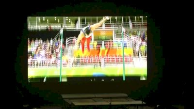 Danell Leyva Plays to the Crowd in High Bar Solo - 2016 Kellogg's Tour of Gymnastics Champions