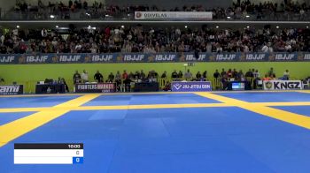 ISAAC DOEDERLEIN vs LEONARDO FERNANDES SAGGIORO 2020 European Jiu-Jitsu IBJJF Championship