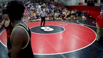 139 lbs Champ. Round 1 - Colton Ward, Westmont Hilltop Hs vs Thomas Bencho, West Allegheny Hs