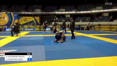 ALLYSON KATHERINE WOLSKI vs AMANDA CHRISTINE GANS 2022 World IBJJF Jiu-Jitsu No-Gi Championship