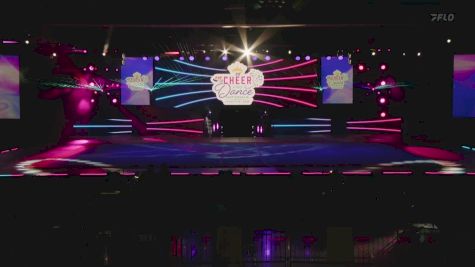 Northampton Indians [2025 Show Cheer 1 - Mitey Mite - Large B] 2025 Pop Warner National Cheer & Dance Championship