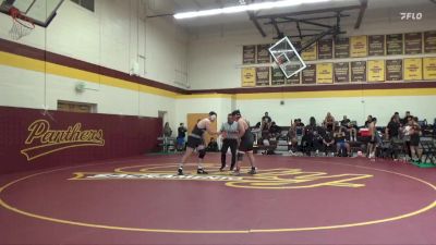 285 lbs Cons. Round 1 - Josiah Rosales, Lassen College vs David Ingles, Modesto Junior College