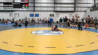 165 lbs 1 - Mikah Brown, JAMES ISLAND WRESTLING CLUB vs Dylan Davies, GREAT BRIDGE WRESTLING CLUB