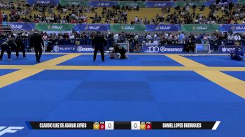Daniel Lopes Rodrigues vs Claudio Luiz De Aguiar Ayres 2025 Brasileiro Jiu-Jitsu IBJJF