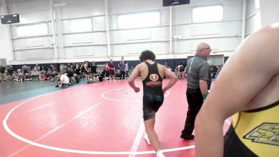 160 lbs Round Robin 2 - Gavin Watson, EP Rattlers - HS vs Max Vitale, University Hawks Wrestling Club - HS