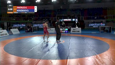 70 kg Alec William PANTALEO, USA vs Daulet NIYAZBEKOV, KAZ