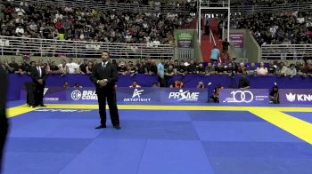 Marcus Vinicius Ribeiro De Sique vs Guilherme Soares Santos 2025 Brasileiro Jiu-Jitsu IBJJF