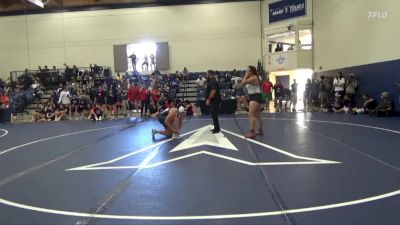207 lbs Quarterfinal - Keana Valle, Menlo College vs Quetzali Zacarias, Ottawa University