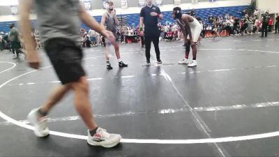 132/138 Round 3 - Timur Krauchanka, C2X vs Amari Starks, Cheraw