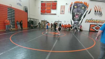 133-141 lbs Round 2 - Arec Schooner, Riverton Middle School vs Lucas Seidel, Sheridan Junior High School