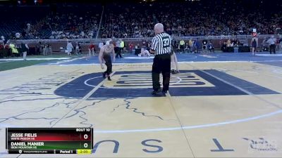 D4-138 lbs Champ. Round 1 - Daniel Manier, Iron Mountain HS vs Jesse Fielis, White Pigeon HS