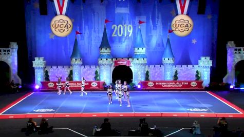 Encore Elite Wildcats - Fierce 5 [2019 L5 Small Junior Restricted Day 2] 2019 UCA International All Star Cheerleading Championship