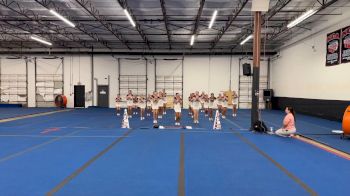 Mount Sacred Heart School - Mount Cheer Club [Novice Junior Club Crowd Leading] 2024 NCA-November-Virtual