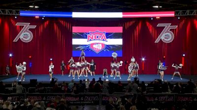 Piner Middle School [2023 Novice Large JH/MS Crowd Performance Semis] 2023 NCA High School Nationals