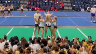 University of South Carolina [All-Girl Group Stunt] 2025 NCA College Camps: Partner & Group Stunt