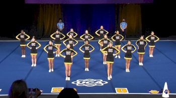 Desoto Central Middle School [2022 Small Junior High Prelims] 2022 UCA National High School Cheerleading Championship