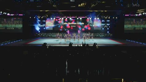 Show Cheer 2 - Lake Norman Giants [2025 Peewee Day 1] 2025 Pop Warner National Cheer & Dance Championship