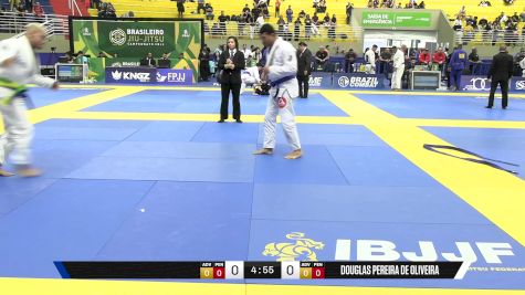 Douglas Pereira De Oliveira vs Lucas Santana Da Rocha Rios 2025 Brasileiro Jiu-Jitsu IBJJF
