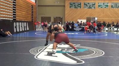 285 lbs Champ. Round 1 - Dylan Avila, Santa Ana College vs Marcus Ochoa, Victor Valley College