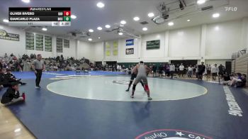 141 lbs Finals (2 Team) - Giancarlo Plaza, Menlo Oak Squad vs Oliver Rivero, Bandit