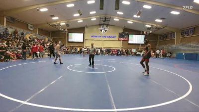 165 lbs Champ. Round 2 - Kanaipono Tapia, Menlo vs Kevin Courseault, Arizona Christian University