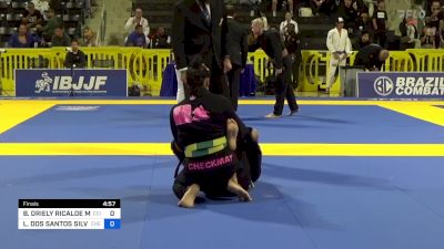 BRUNA DRIELY RICALDE MACIEL vs LUCIANE DOS SANTOS SILVA 2024 Master International IBJJF Jiu-Jitsu North American Championship