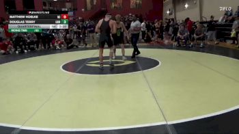 157 lbs Quarterfinal - Matthew Hoelke, Newberry College vs Douglas Terry, Life University