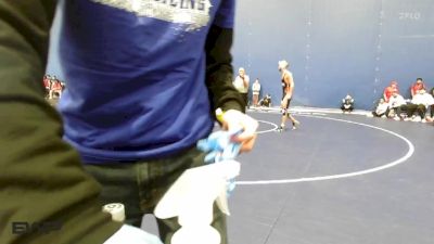 150 lbs Quarterfinal - Caeleb Hutchinson, Manhattan vs Andy Gray, Shawnee Mission Northwest