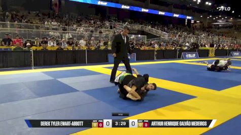 Arthur Henrique Galvão Medeiros vs Derek Tyler Ewart-Abbott 2025 Pan Kids Jiu-Jitsu IBJJF Championship