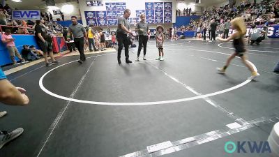 40 lbs Rr Rnd 4 - Zayden Lewis, Team Nomad vs Marina Sparks, Clinton Youth Wrestling