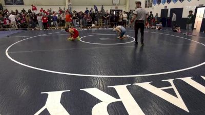118 lbs Champ. Round 1 - Nicholas Cirillo, St. Joseph, Sea vs Dan Montalvan, Chaminade