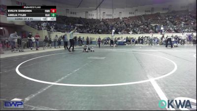 46 lbs Consi Of 8 #2 - Evelyn Shimonek, Pawhuska Elks Takedown vs Amelia Tyler, Black Fox Wrestling Club