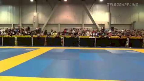 Replay: Mat 5 - 2022 World Master IBJJF Championship | Sep 1 @ 10 AM