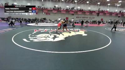 207 A Cons. Round 2 - Aaliyah Grandberry, Grand Valley State vs Tirza Twoteeth, North Central (IL)