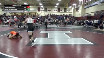 132 lbs Cons. Round 1 - Justin Moore, Solon vs Izak Schroeder, South Tama County