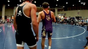 138 lbs Round 5 (6 Team) - Julio Aguirre, Team Shutt RJ vs Walker Bischoff, Skull & Crossbones