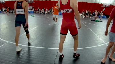 144 lbs Round 2 (8 Team) - Jack Akkerman, Wisconsin Rapids vs Tyler Becker, Oswego
