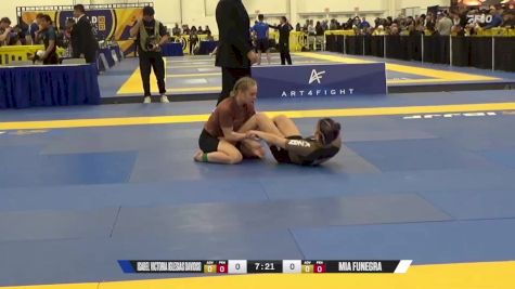 Mia Funegra vs Isabella Frezzo 2024 World IBJJF Jiu-Jitsu No-Gi Championship