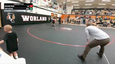 134-137 lbs Round 3 - Jaxton King, Riverton Middle School vs Levi Leyva, Worland Middle School