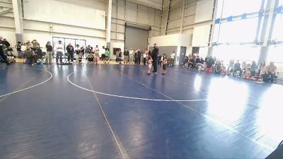 41 lbs Cons. Semi - Myles Hebdon, RWC - Roy Wrestling Club vs Doc Petersen, Champions Wrestling Club